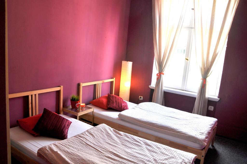 Hostel Awangarda Poznań Quarto foto